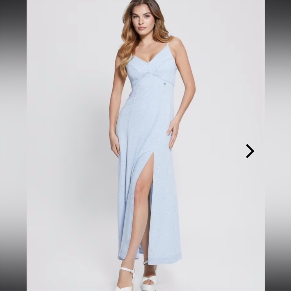 NWT——Guess Light Blue Maxi Dress
